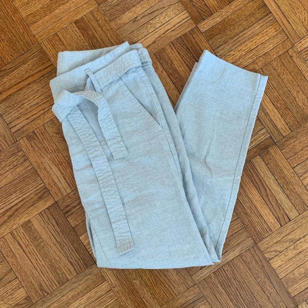 LOFT Light Gray Linen Belt Ankle Pants Size 2